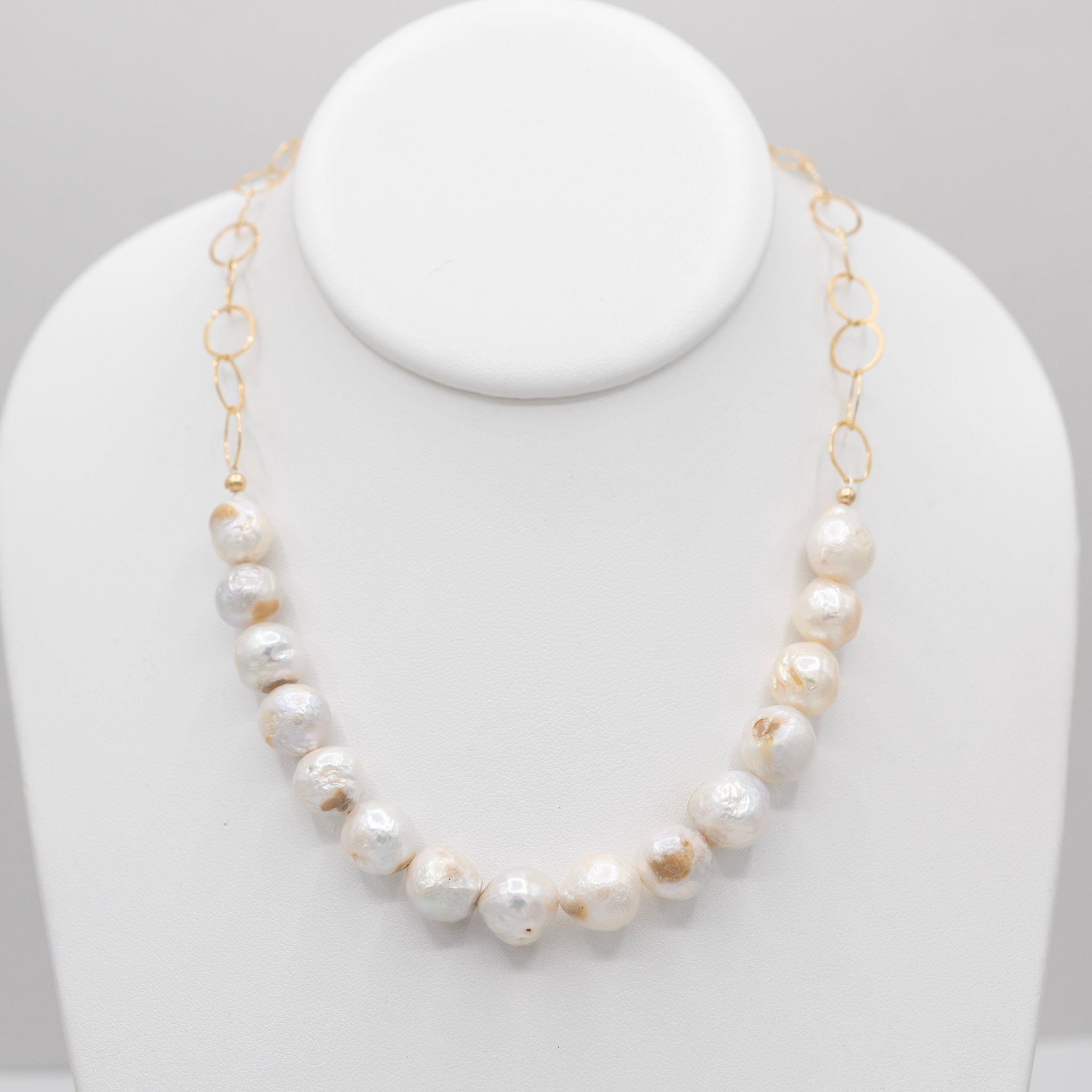 10mm Baroque Pearls & Chain Necklace - Jewel Ya