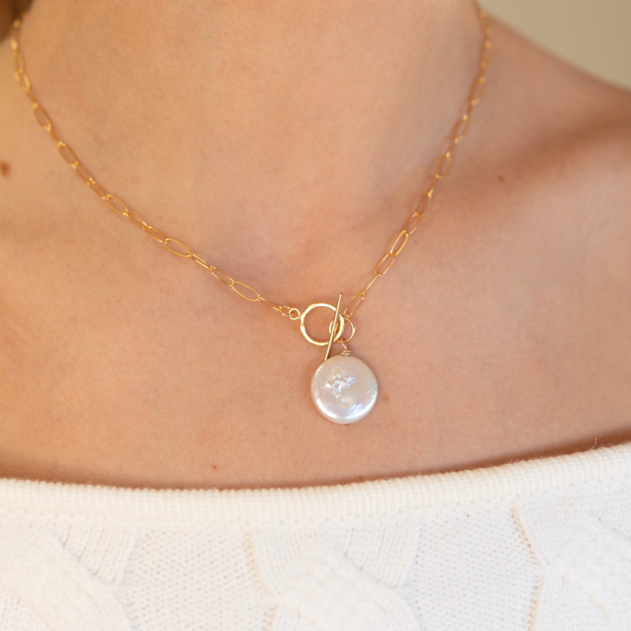 14k Gold Filled Medium Paperclip Toggle Necklace