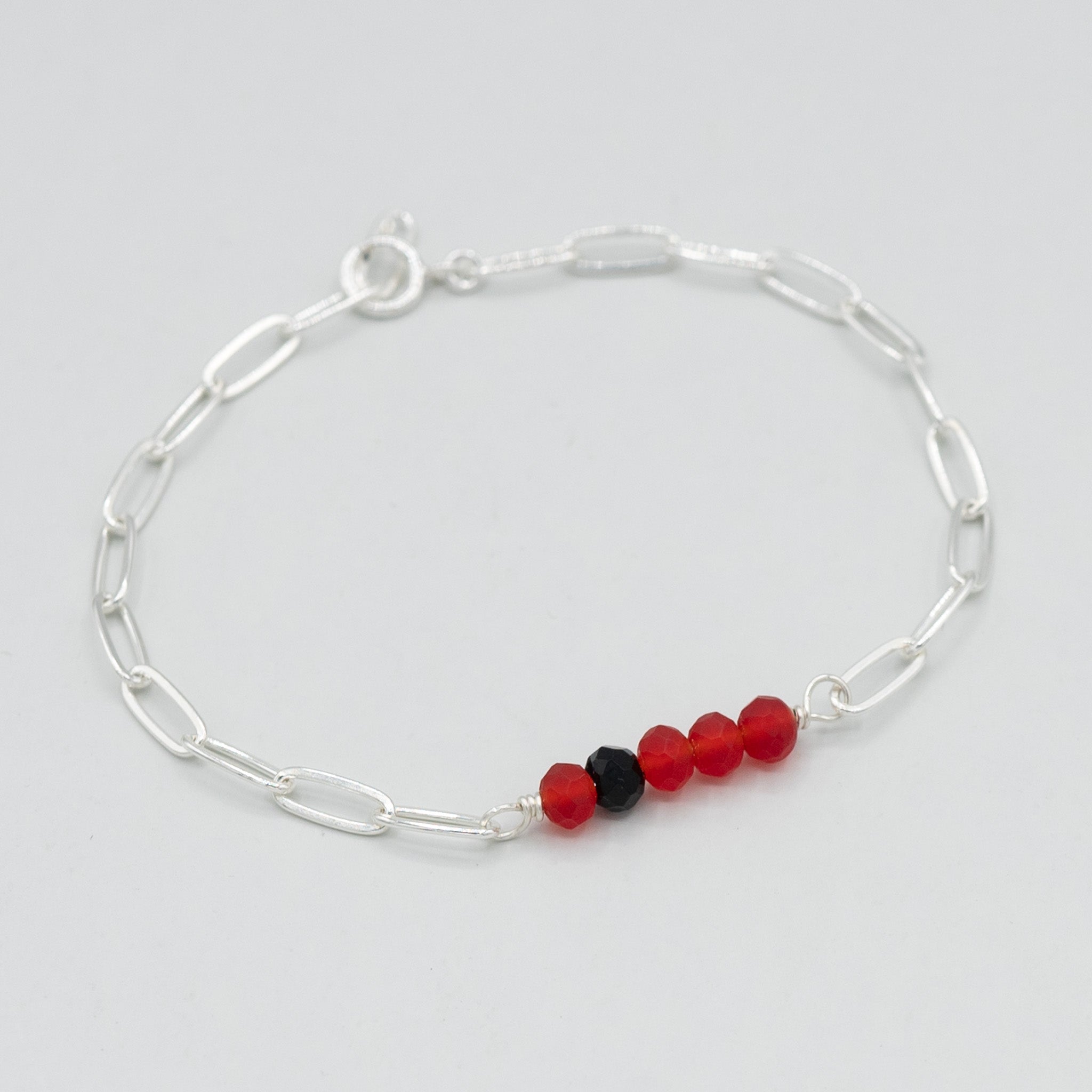 Game Day Paperclip Chain Bracelet - Jewel Ya