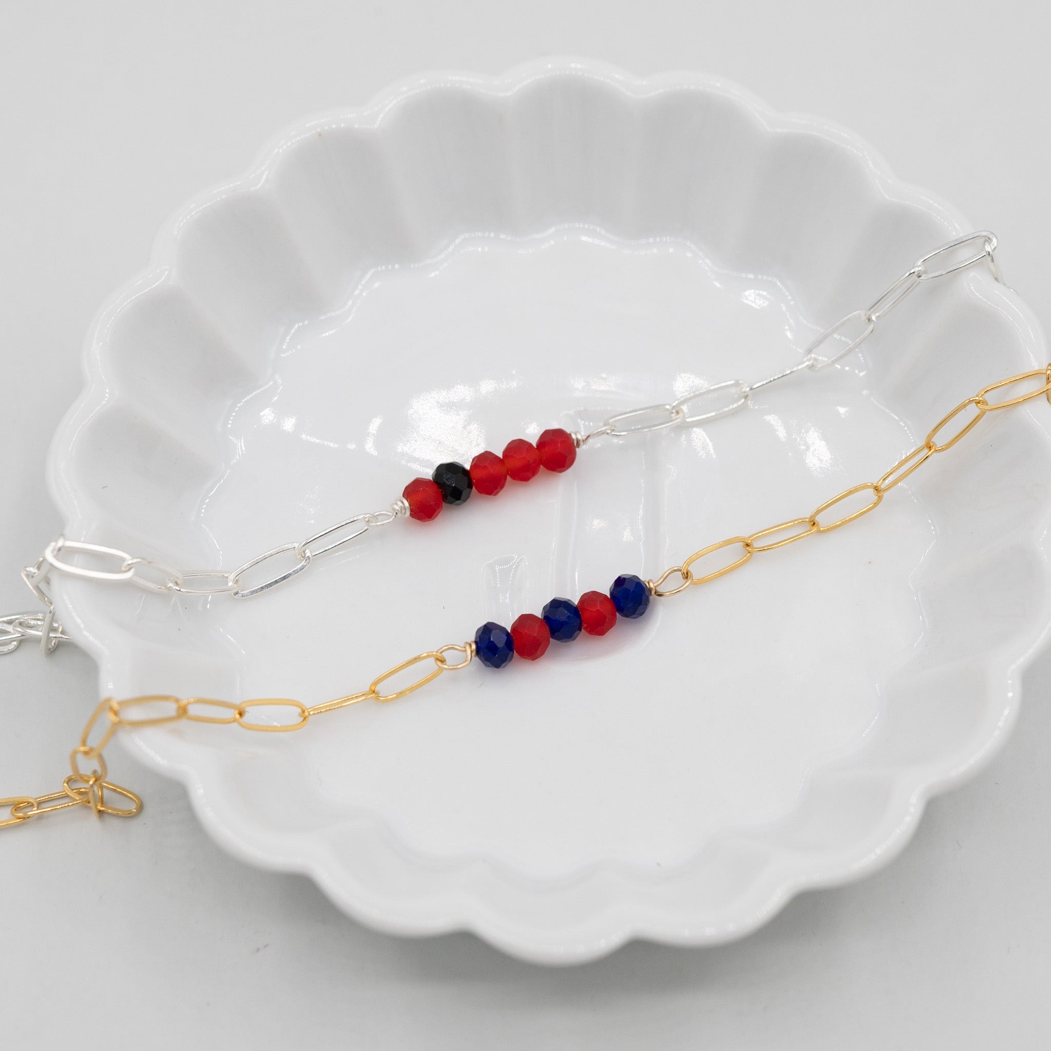 Game Day Paperclip Chain Bracelet - Jewel Ya