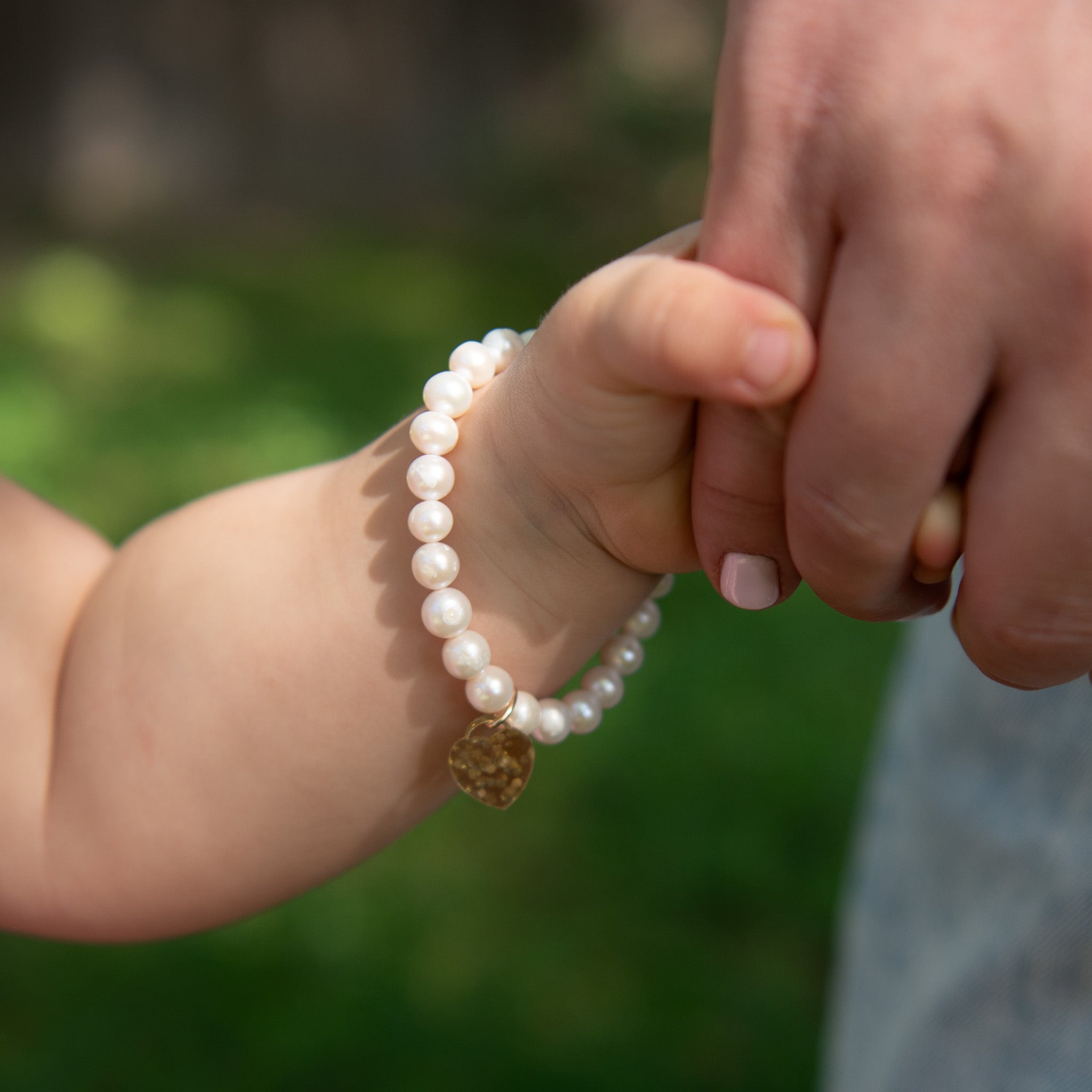 Kid's Freshwater Pearl & 14k Gold Filled Heart Bracelet - Jewel Ya
