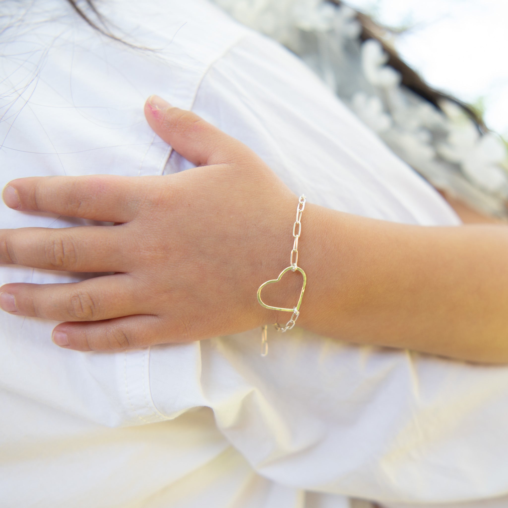 Kid's Sterling Silver Paper Clip Heart Bracelet - Jewel Ya