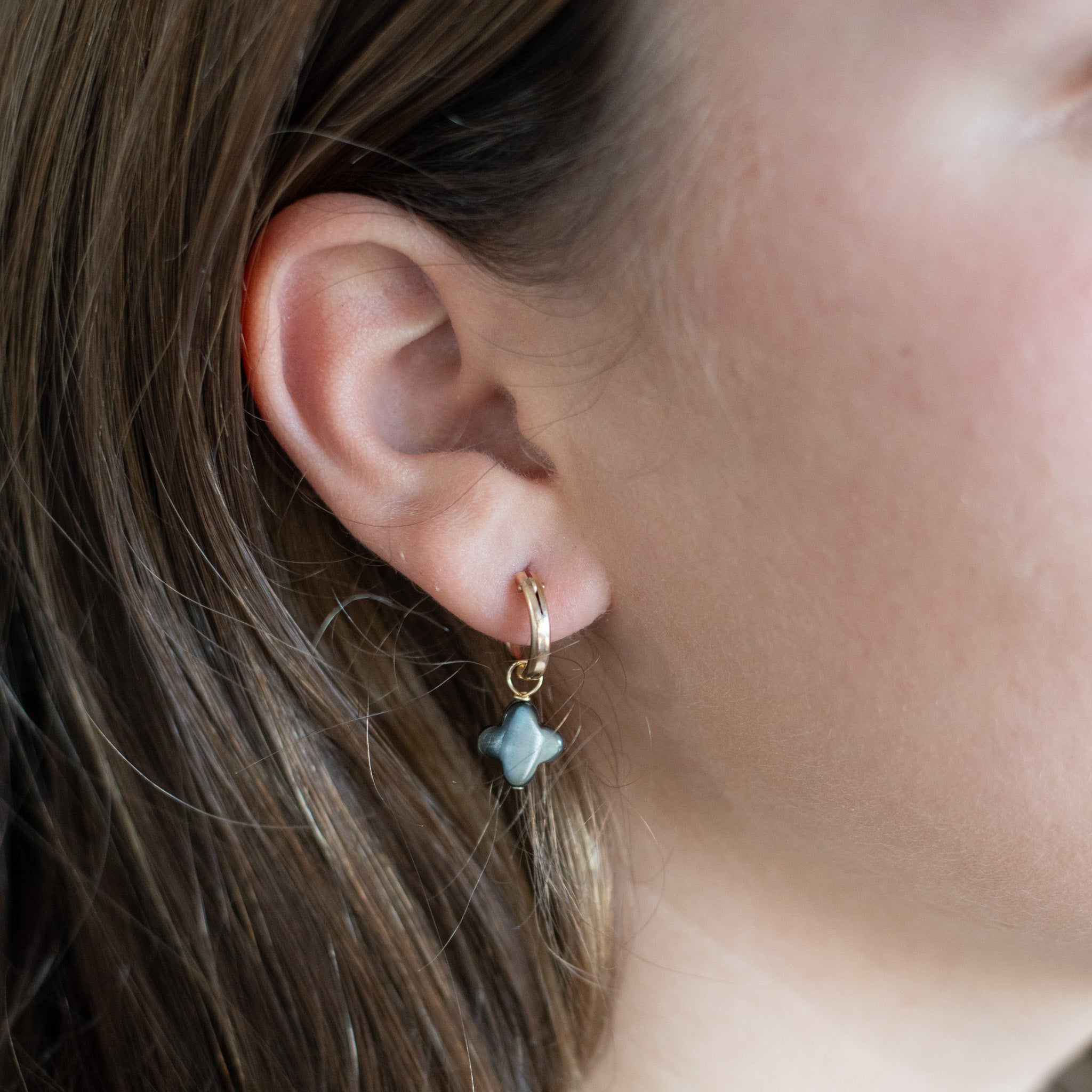 Mother of Pearl Black Clover Hoop Drops