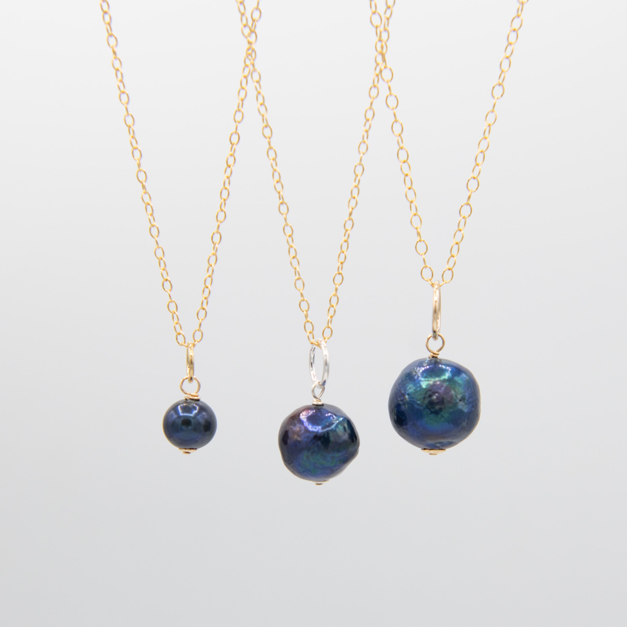 Navy Freshwater Pearl Charm - Jewel Ya