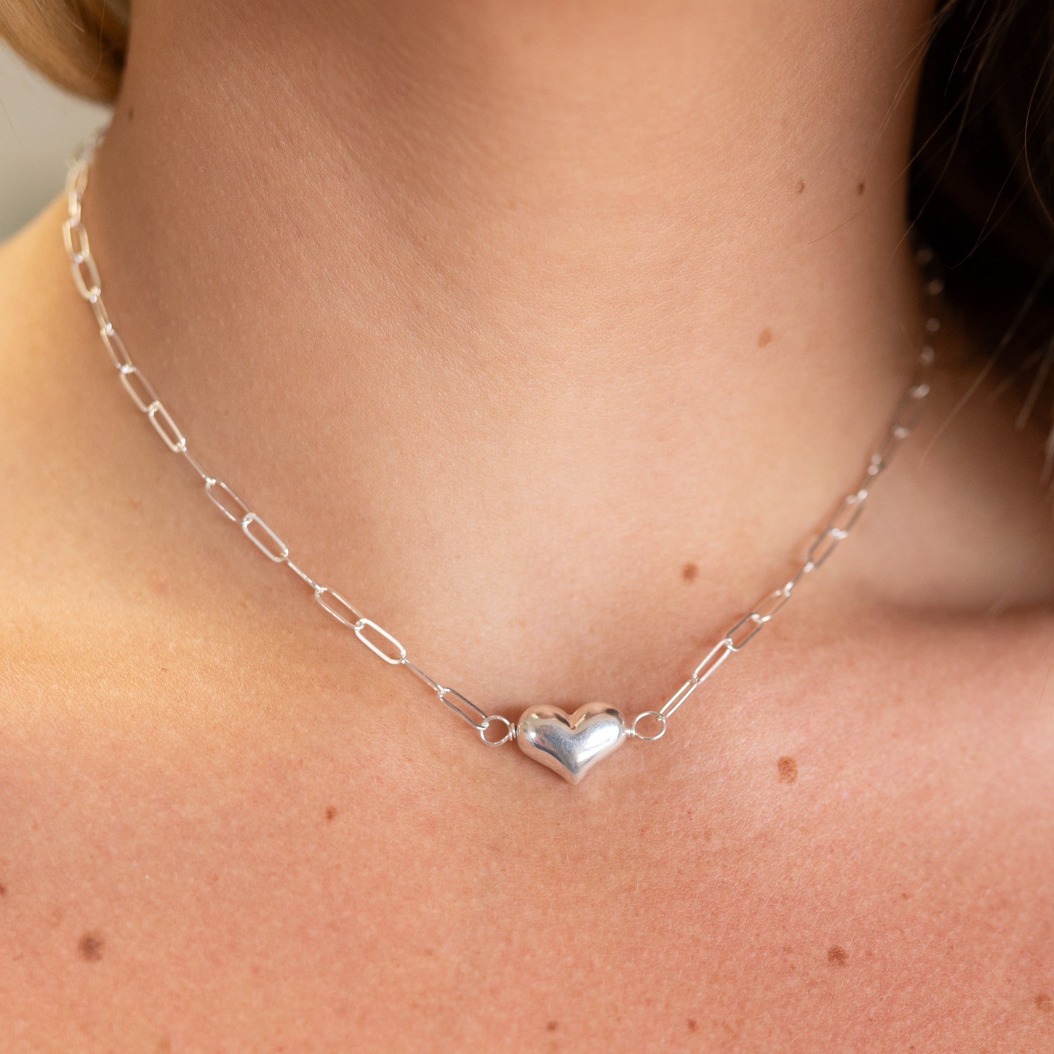 Paper Clip Puffy Heart Necklace - Jewel Ya