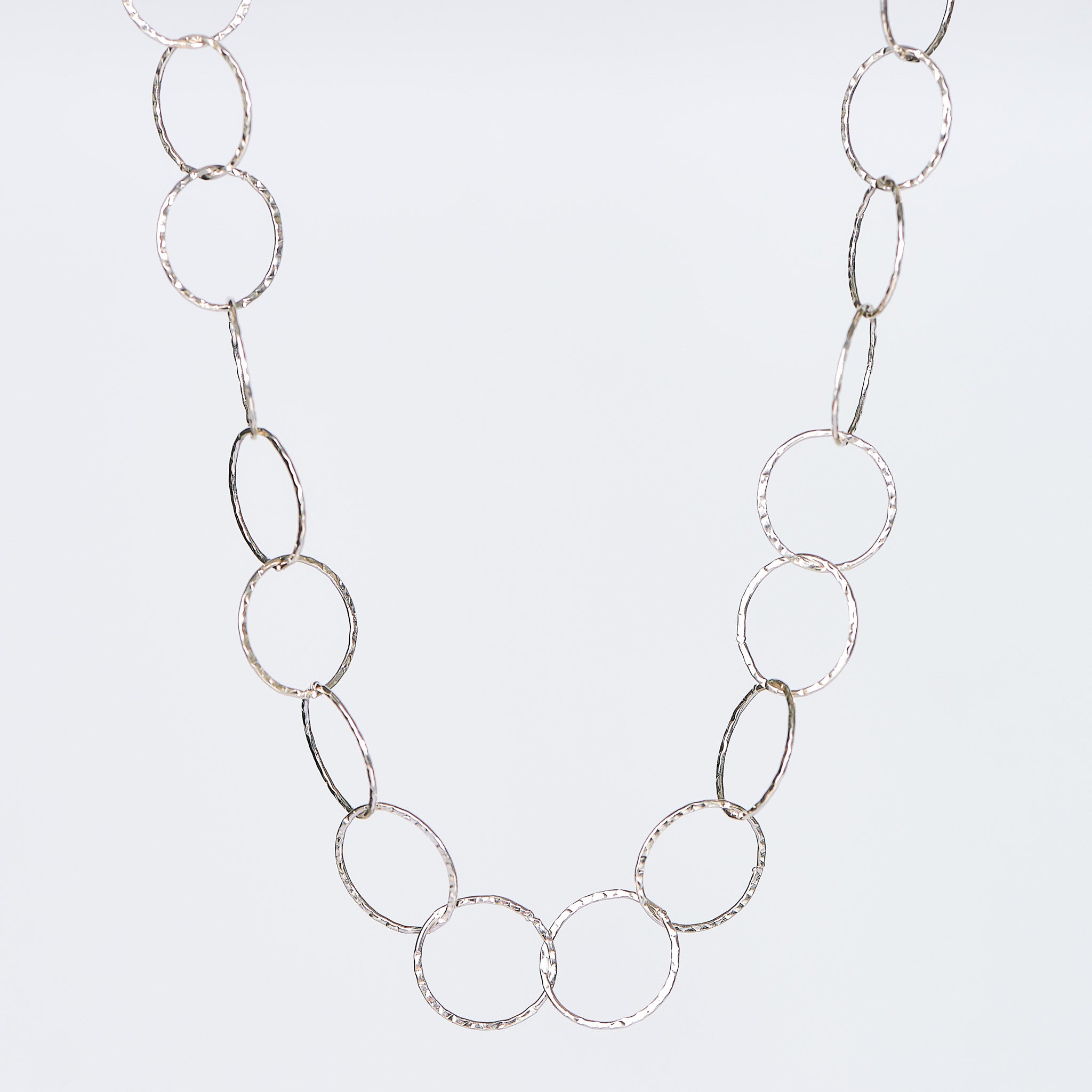 Sterling Silver 17mm Hammered Circle Chain - Jewel Ya