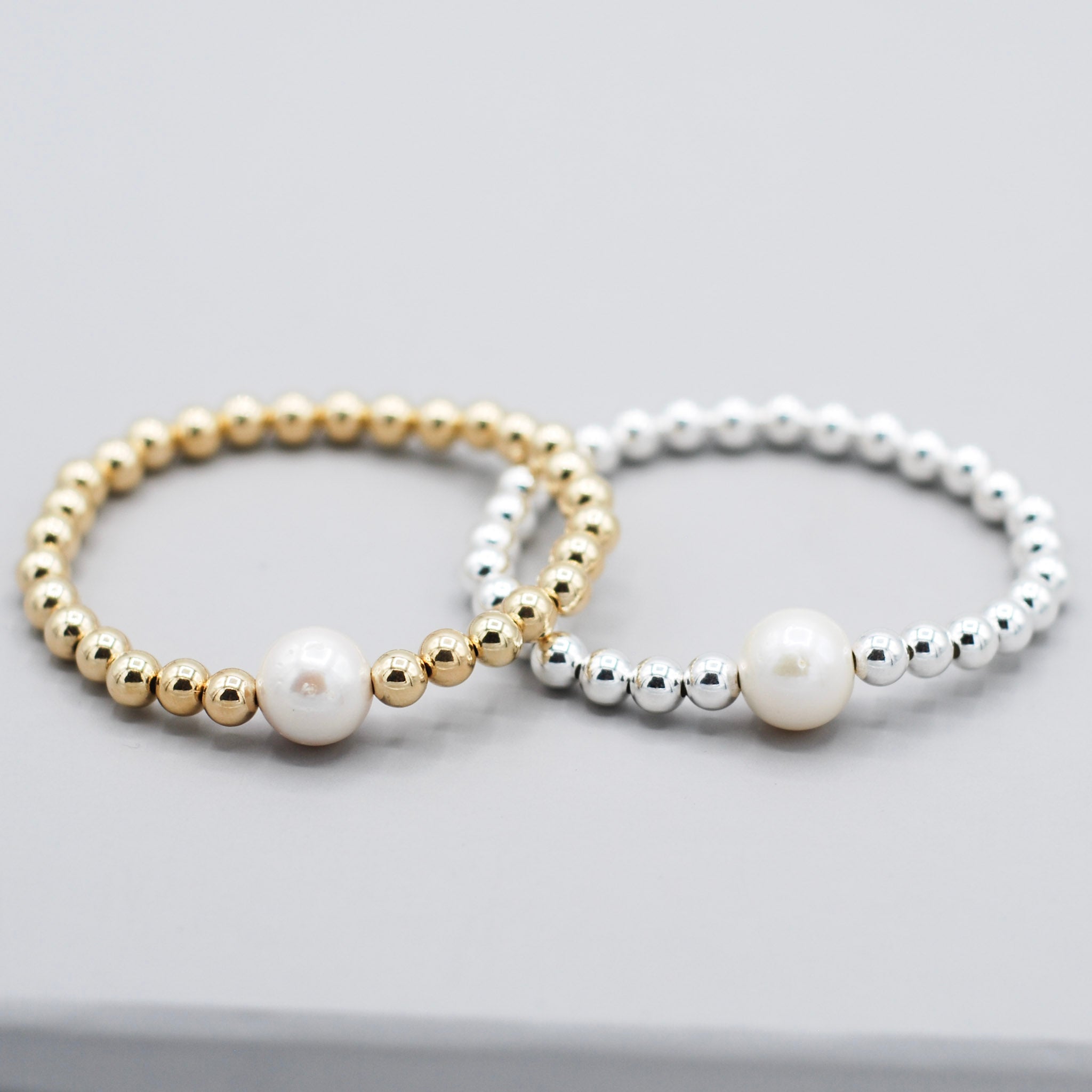 Freshwater Pearl & 6mm 14k Gold Filled Bracelet