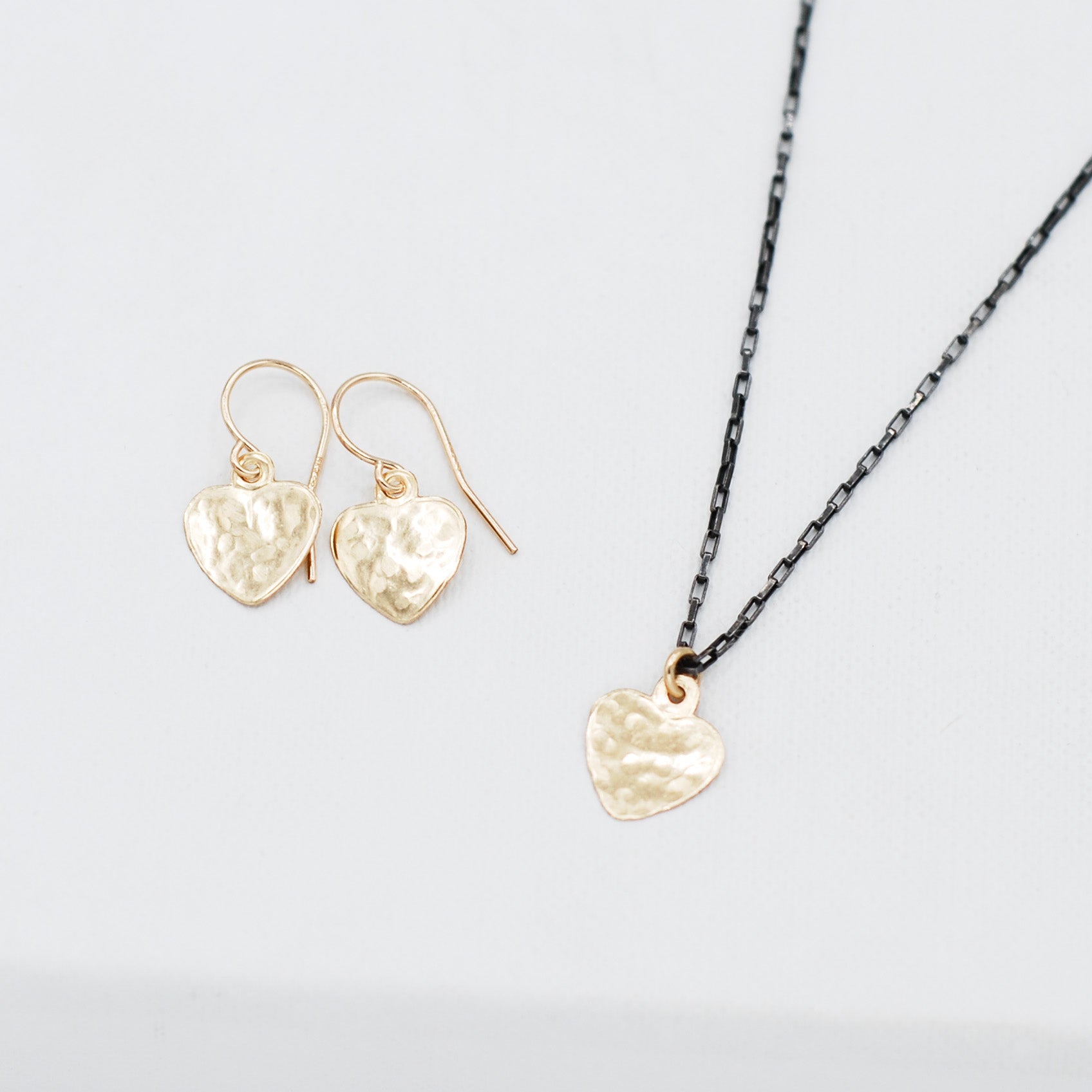 14k Gold Filled Heart & Black Diamond Petite Chain Necklace - Jewel Ya
