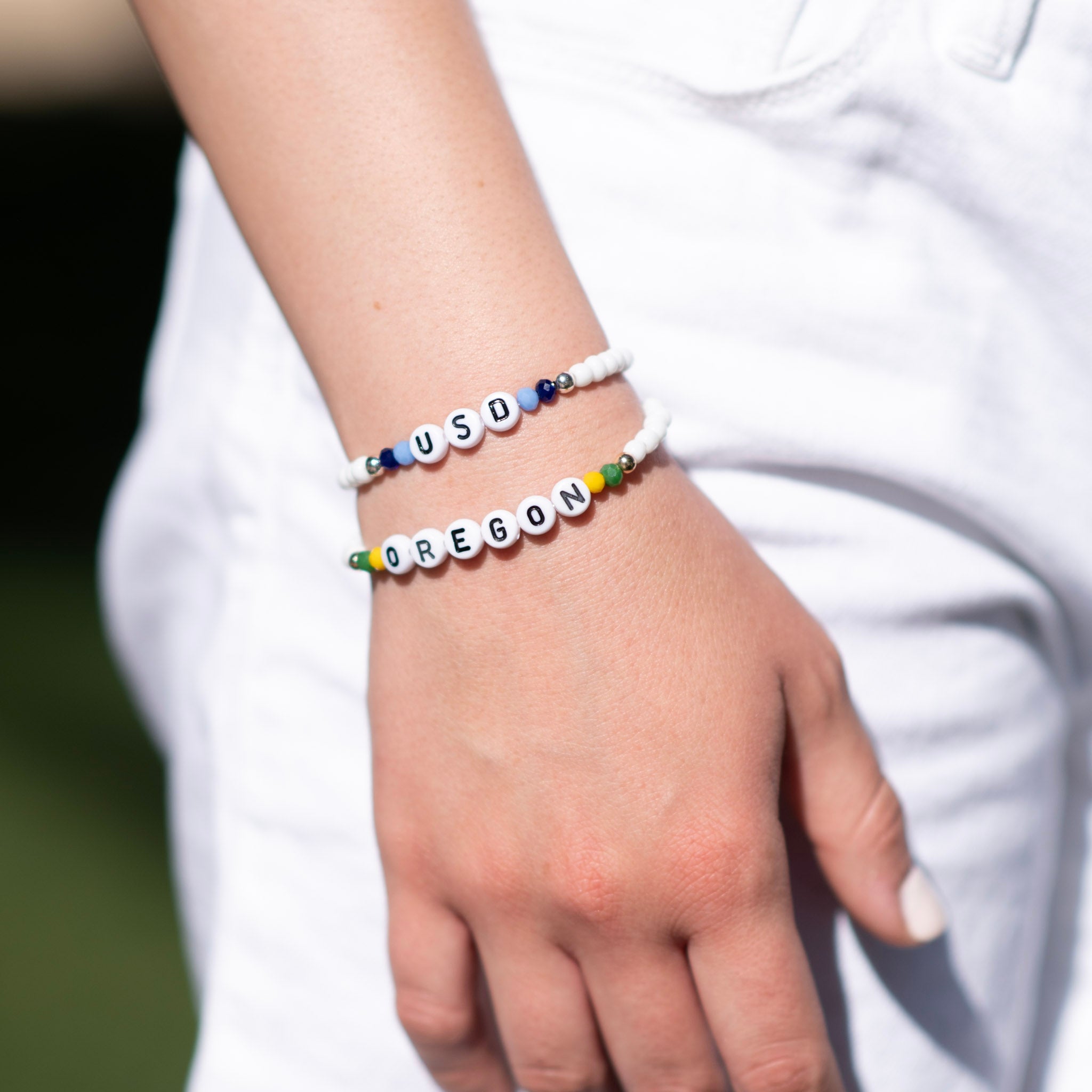 Personalised Bead Bracelet - White Seed Beads – Vilda Jewellery