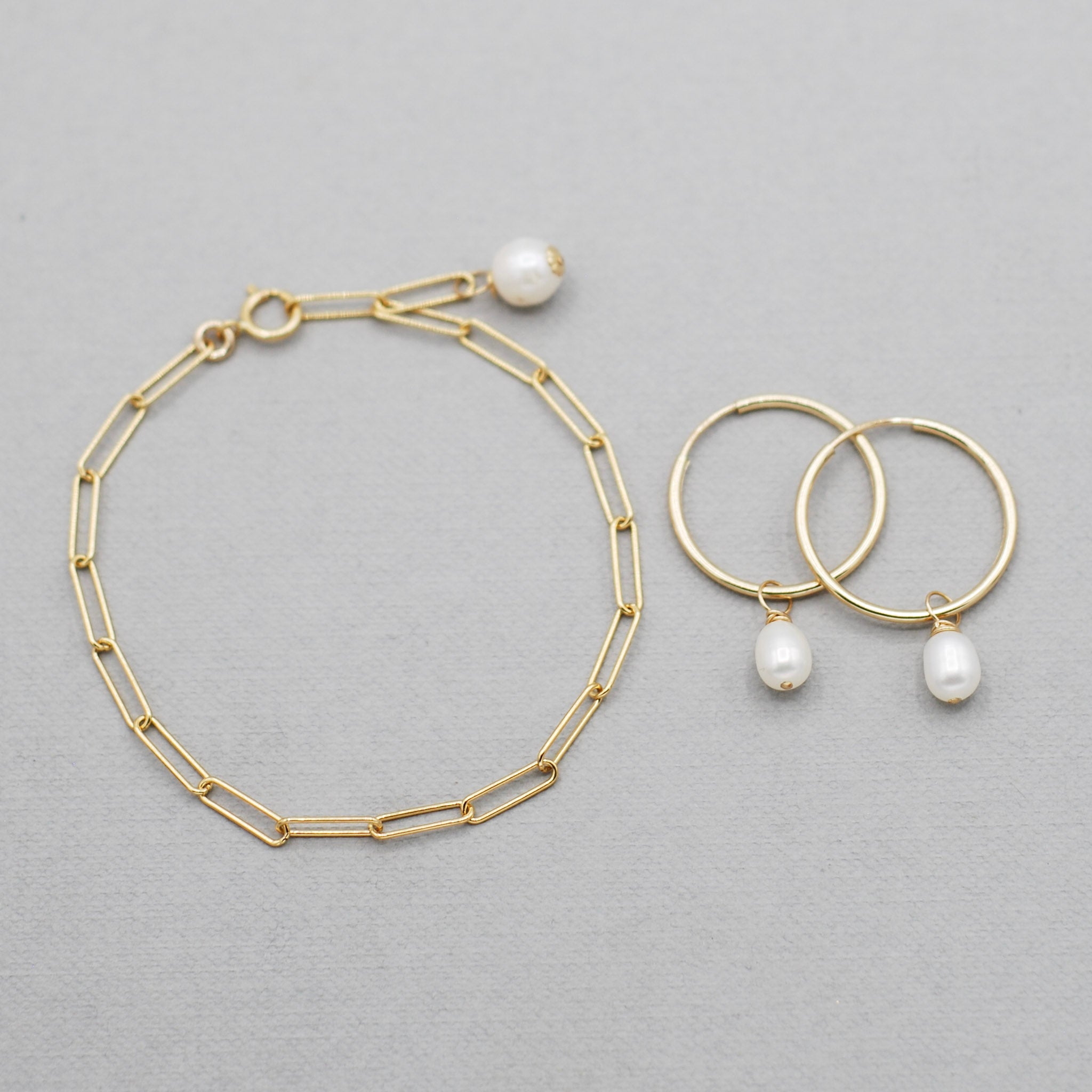 14k Gold Filled Chain Bracelet & Pearl Hoop Set - Jewel Ya