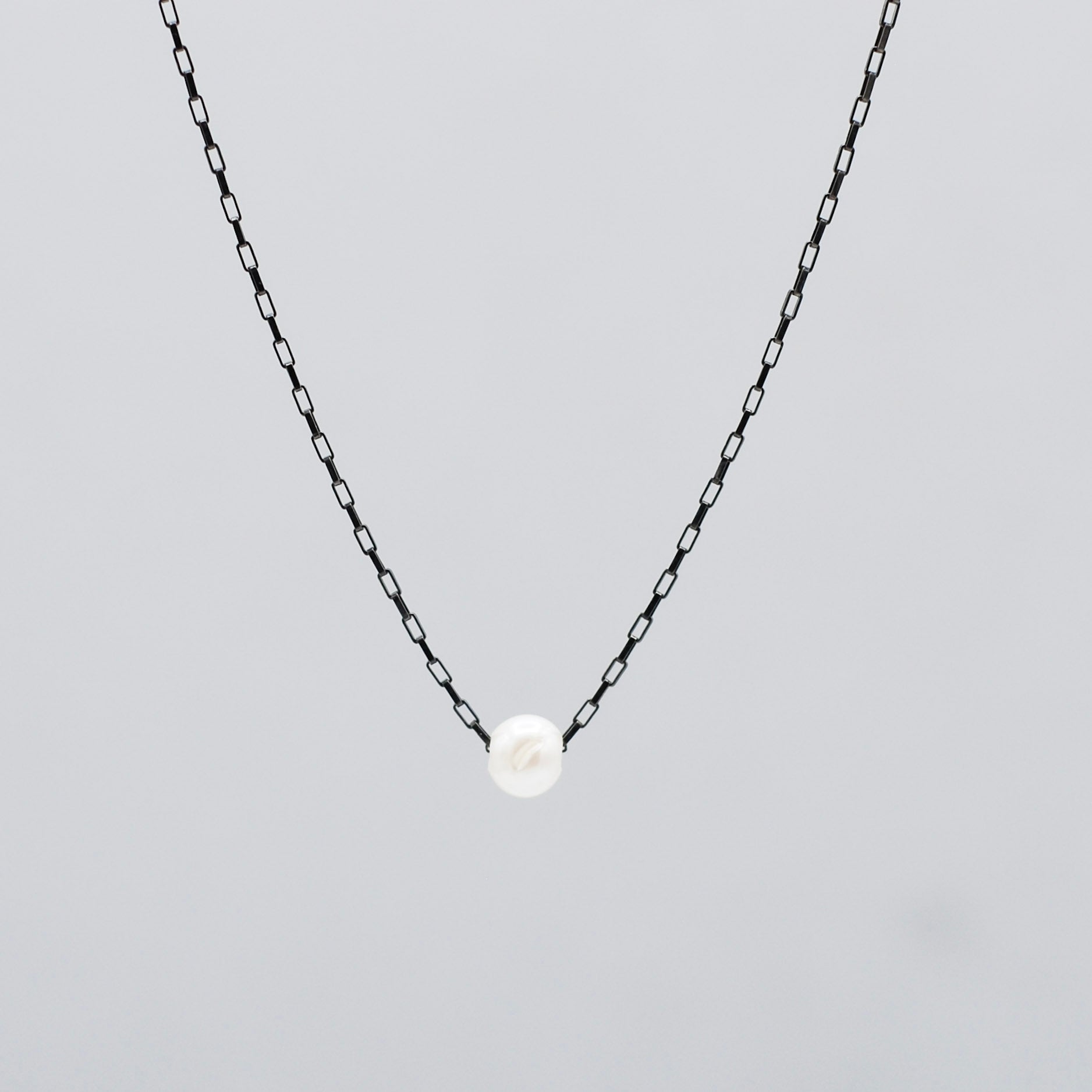 Freshwater Pearl & Black Diamond Petite Chain Necklace - Jewel Ya
