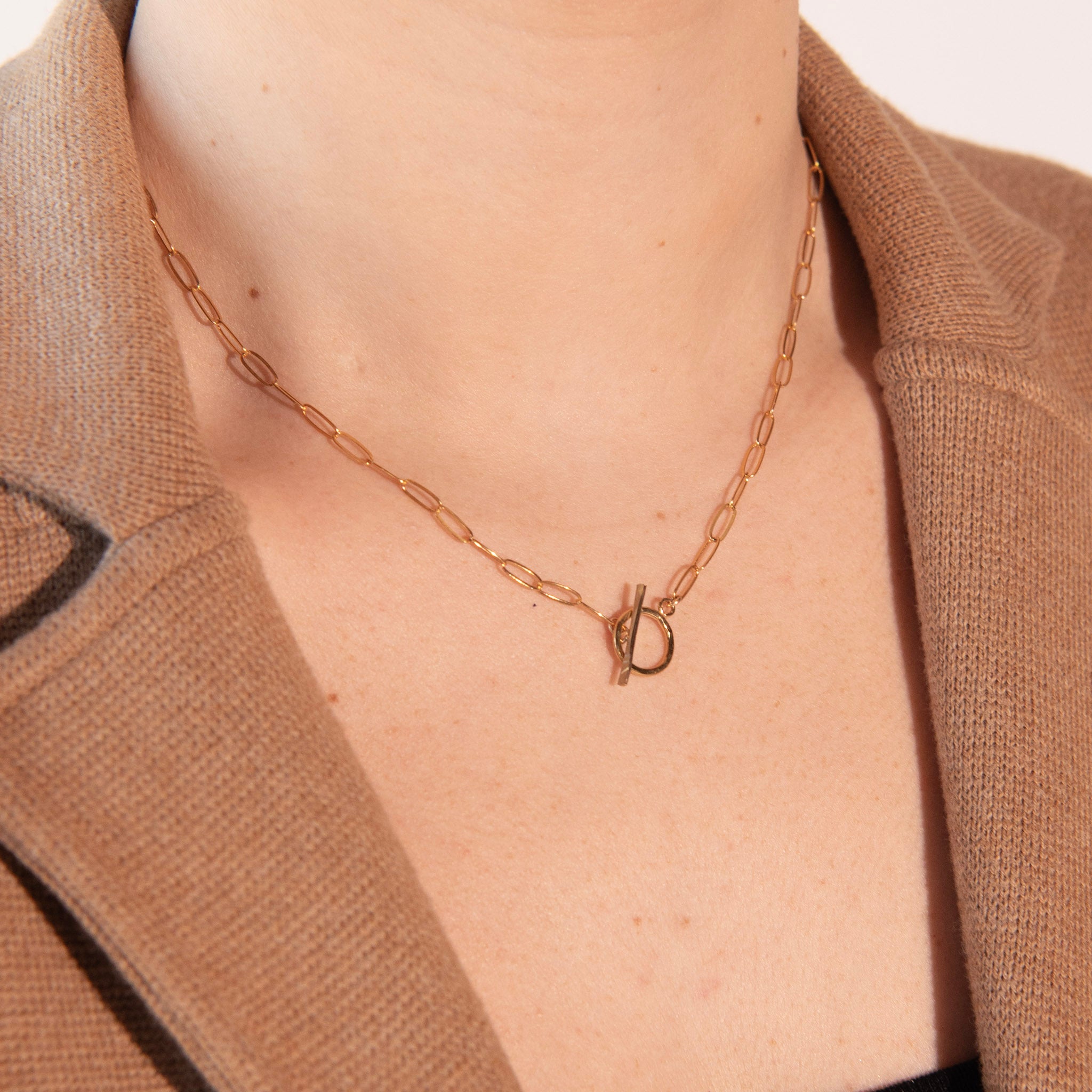 14k Gold Filled Small Paper Clip Toggle Necklace