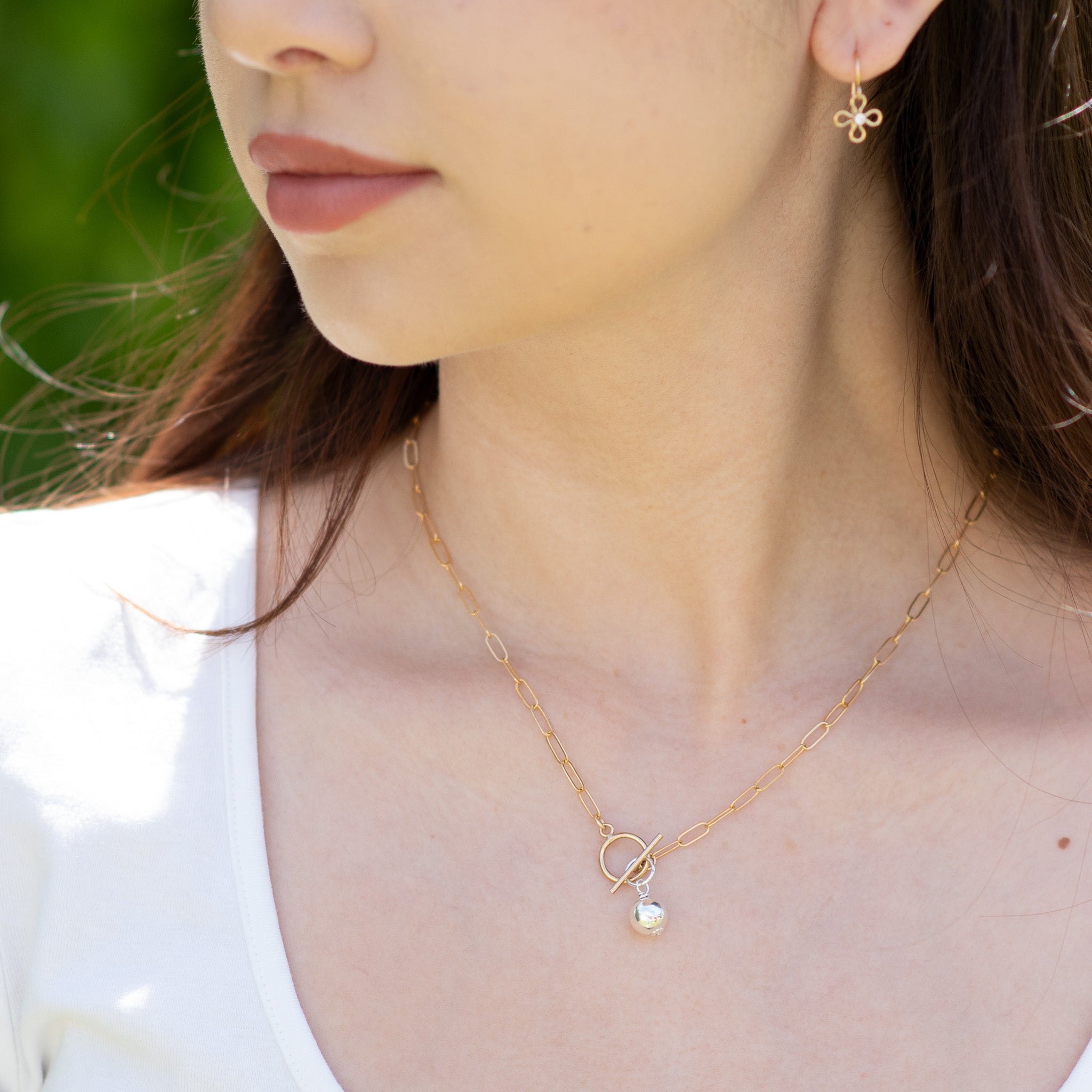14k Gold Filled Medium Paper Clip Toggle Necklace - Jewel Ya