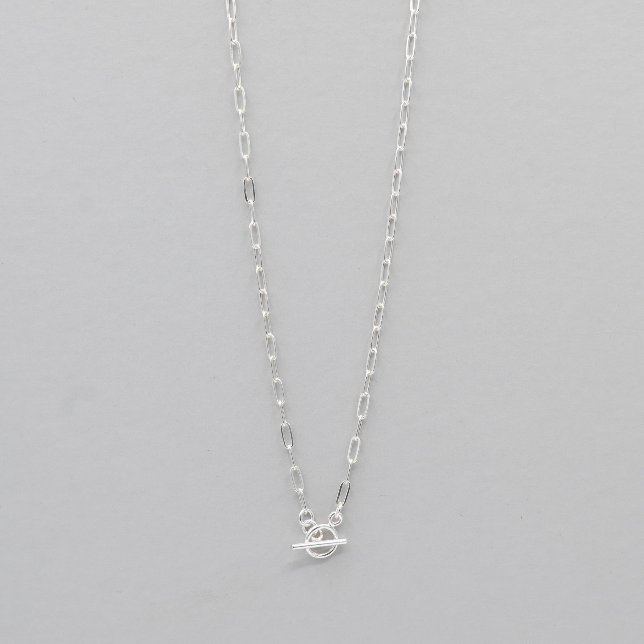 Designer silver toggle necklace 16 selling in