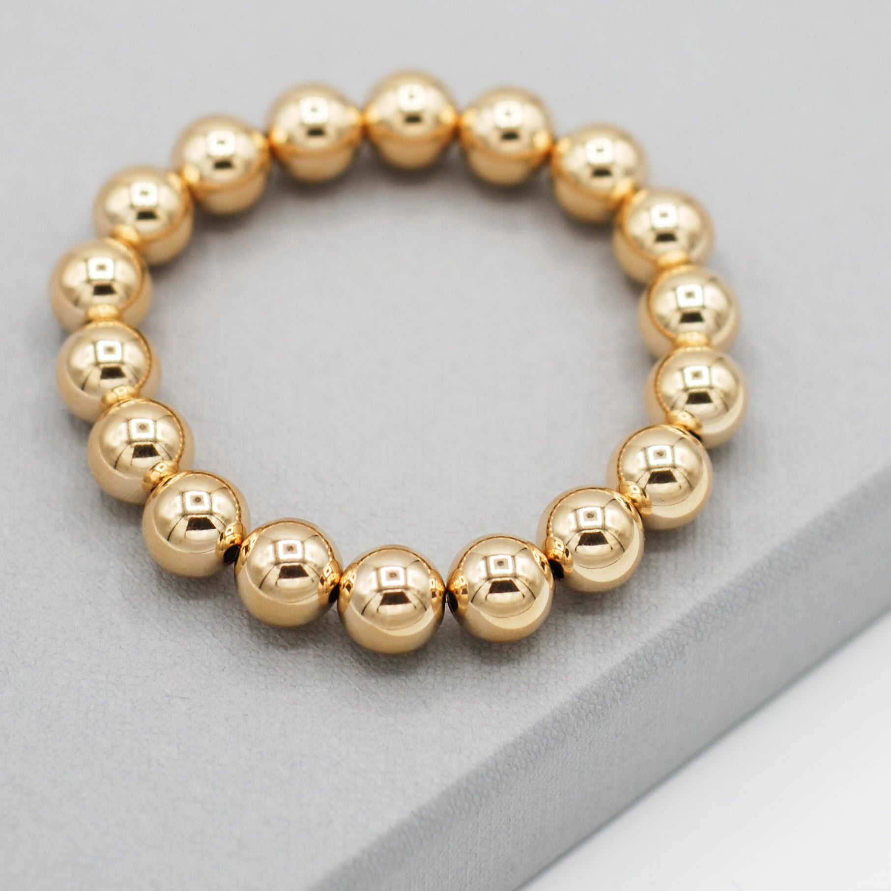 14k Gold Filled Bracelet with charm Bold offers and Beautiful