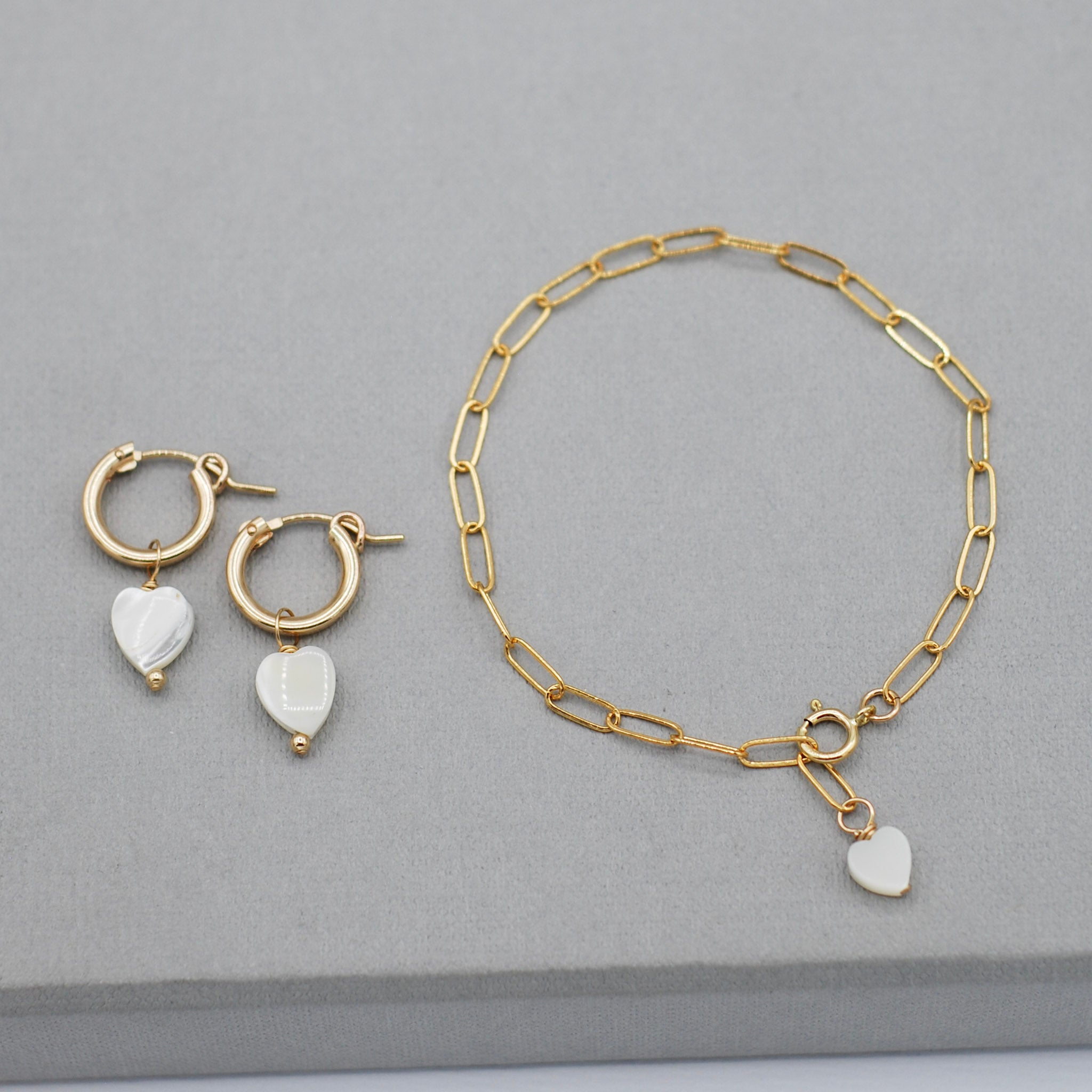 14k Gold Filled Paper Clip Heart Charm Bracelet